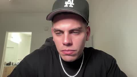 Snapshot of johnafterdark chatting on October 2, 7:51 am JAXX online show from October 2, 7:51 am