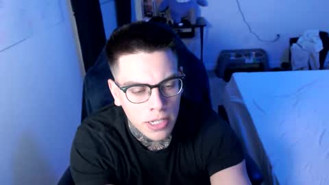 JAXX online show from March 26, 3:56 am