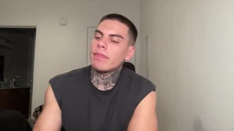 Snapshot of johnafterdark chatting on October 16, 6:35 am JAXX online show from October 16, 6:35 am