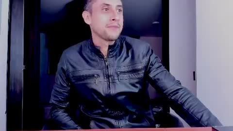 Johnny online show from June 13, 2:44 am