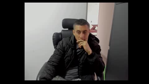 Johnny online show from November 9, 9:17 pm