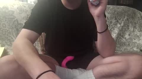 JohnR89 online show from November 11, 6:48 am