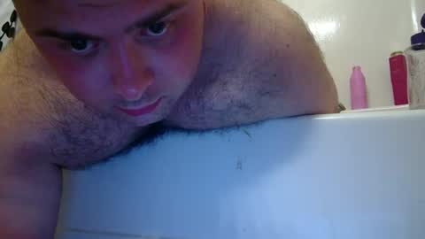 johnsmithapples346 online show from June 12, 1:59 am