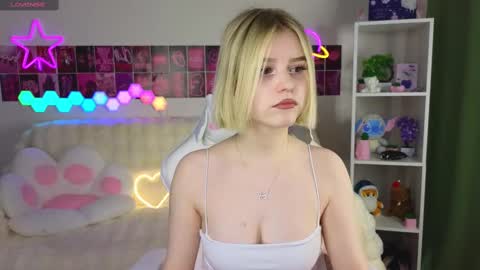 Paula online show from February 20, 10:26 pm