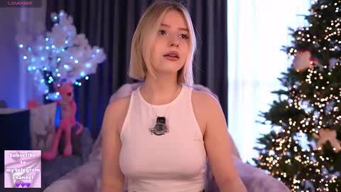 Paula online show from December 21, 10:21 am