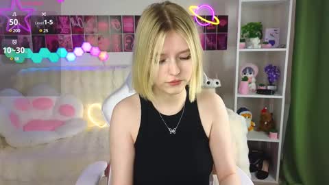 Paula online show from March 9, 1:46 am