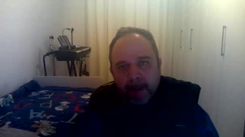 joinbronso online show from December 29, 9:20 pm