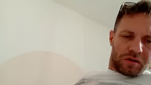 jojo19844 online show from July 24, 8:22 am