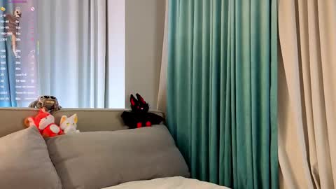 Viola online show from January 19, 11:31 am