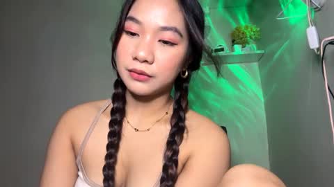 Emma online show from July 28, 11:17 am