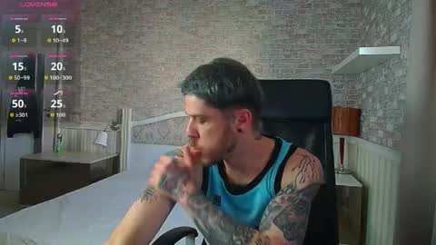 JonahShaw online show from June 3, 4:48 am
