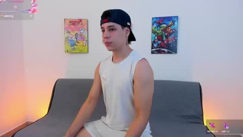 Instagram jonathanfit14 online show from October 3, 10:18 pm