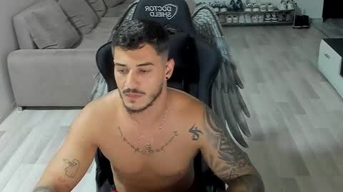 jonnyporn1 online show from September 15, 5:58 pm