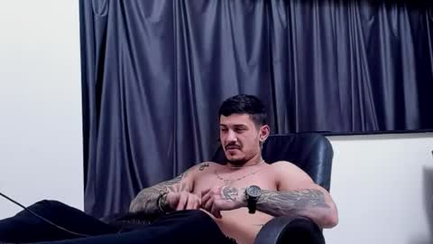 jonnyporn1 online show from January 13, 10:13 pm