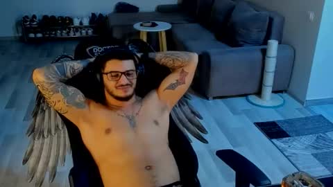 jonnyporn1 online show from December 19, 5:14 am