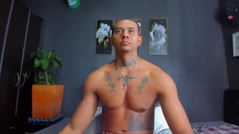 Snapshot of jordanharrd chatting on January 23, 11:15 pm Jordanharrd online show from January 23, 11:15 pm