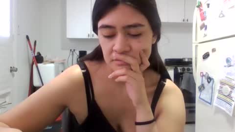 Jordyn online show from May 14, 6:39 pm