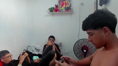 jos_master18 online show from February 8, 8:42 pm