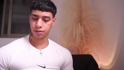 Josep online show from March 10, 1:32 am