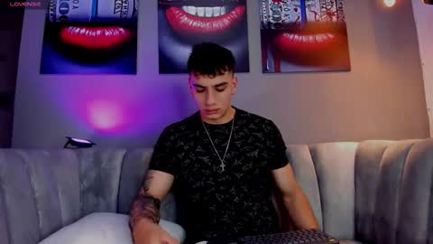 JOSEPH  online show from November 23, 11:52 am