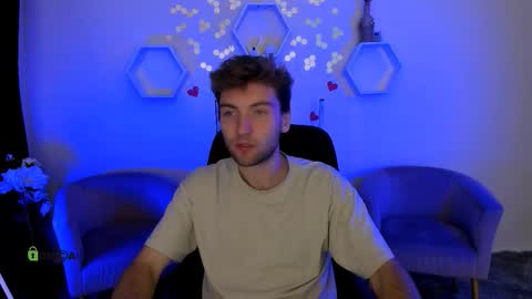 joseph_bear_ online show from September 28, 8:45 am