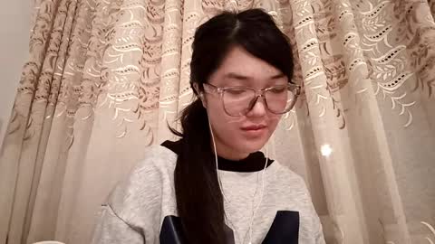 Kama online show from April 11, 3:38 pm