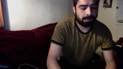 josephs1990 online show from December 18, 7:04 am