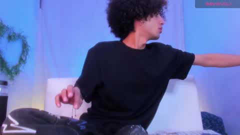 Snapshot of josesweet_ chatting on September 25, 6:15 pm Jose online show from September 25, 6:15 pm