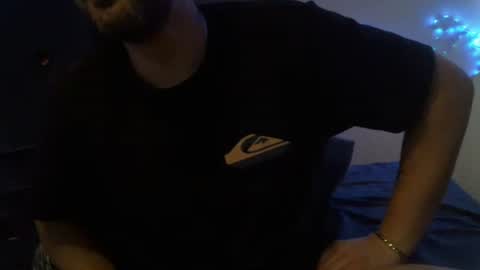 joshqc8869 online show from March 29, 2:57 am
