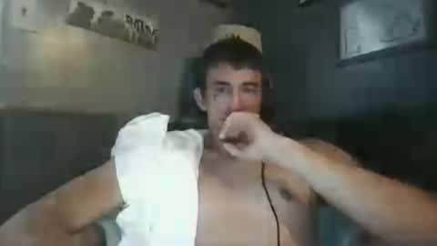 joshuamadeit123 online show from June 28, 12:06 am