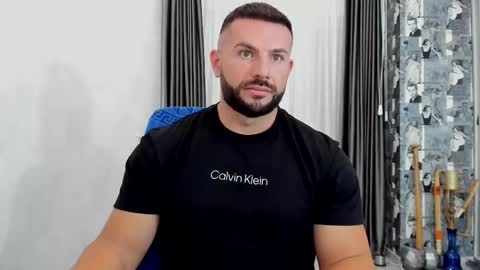 joshuamuscle69 online show from November 12, 12:40 pm