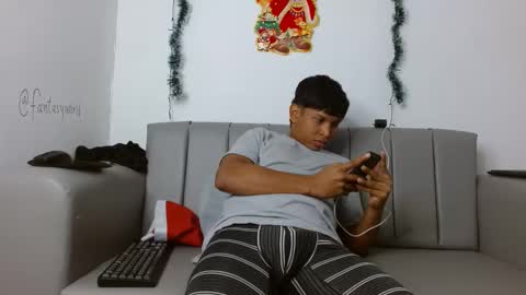 jostin online show from December 5, 3:44 pm