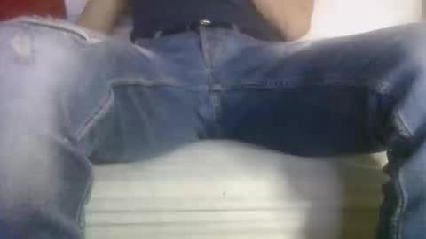 jovenduro84 online show from April 10, 5:35 am