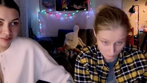 joy_keys online show from February 6, 9:28 pm