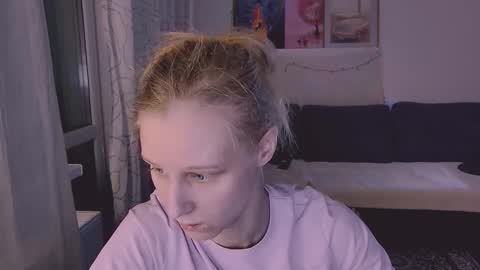 joy_keys online show from February 25, 5:08 pm