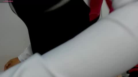 sofiaparker8 online show from November 8, 10:46 pm