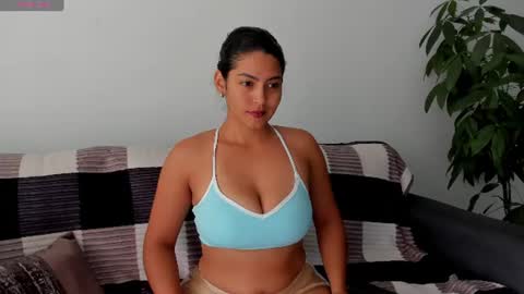 sofiaparker8 online show from July 18, 1:46 pm