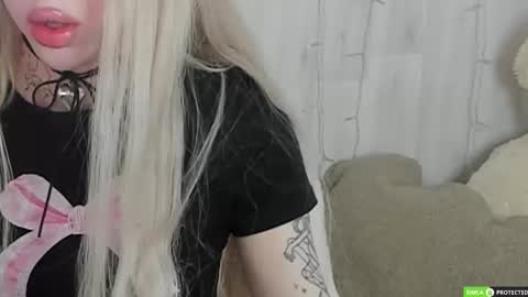 Snapshot of joybarker chatting on October 4, 3:37 am Joy Barker online show from October 4, 3:37 am