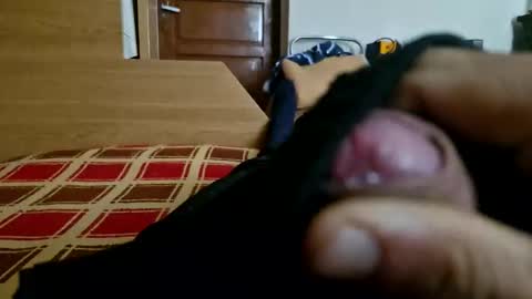 Snapshot of joyboy465468 chatting on September 28, 12:25 pm joyboy465468 online show from September 28, 12:25 pm