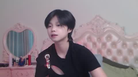 joycekay online show from July 17, 12:01 am