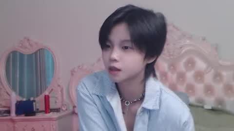 joycekay online show from July 23, 1:58 am