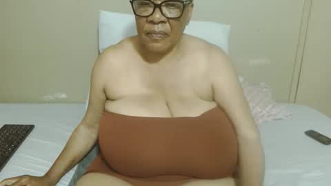 DairyQueen online show from November 21, 12:47 pm