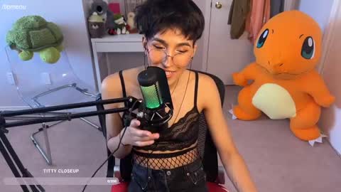 Jackie Joy online show from September 16, 6:55 pm