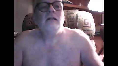 jrasicmark online show from December 13, 11:28 pm