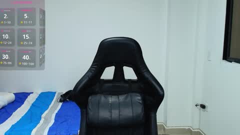 juan_gomez_1 online show from February 11, 9:13 am