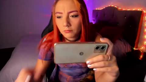 Snapshot of juana_tropic chatting on December 3, 3:26 am Juana Fer online show from December 3, 3:26 am