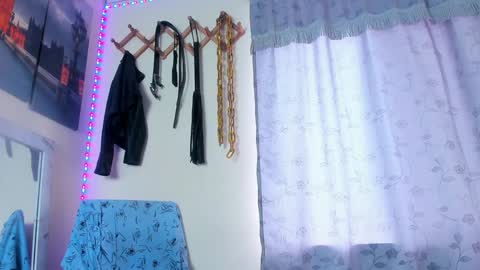 Snapshot of juanbladde chatting on February 7, 7:38 pm Juan Esteban online show from February 7, 7:38 pm