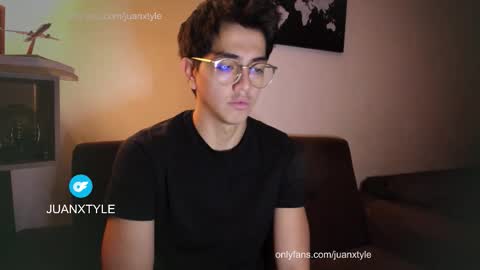 . online show from December 1, 7:01 pm