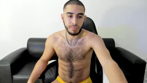 Juan Diego Uribe online show from March 11, 12:06 pm