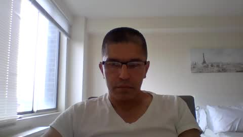 juanearth1 online show from June 26, 9:42 pm